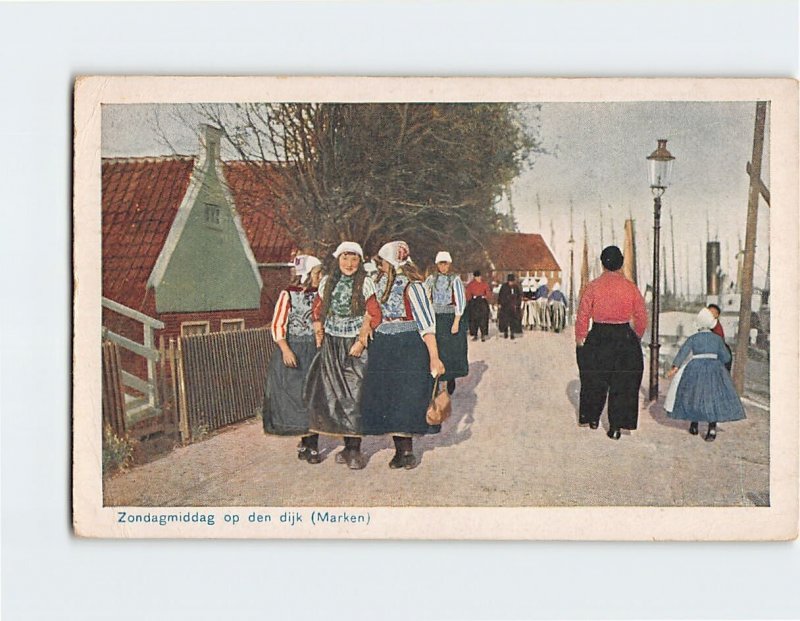 Postcard Zondagmiddag op den dijk, Marken, Netherlands