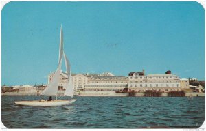 Metre Yacht Cruises in Hamilton Harbour,Bermuda,PU-1961