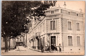 Cliche Charron Le Teil La Posted Et Rue De L' Hotel De Ville France Postcard