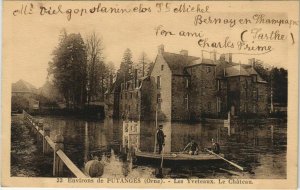 CPA Env.de Putanges Les Yveteaux. Le Chateau FRANCE (1054555)