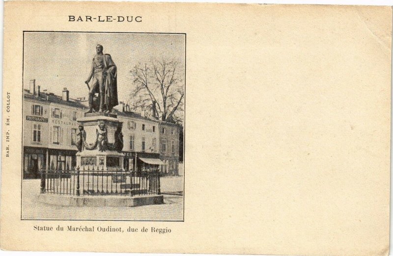 CPA Bar le Duc-Statue du Maréchal Oudinot- duc de Reggio (184073)