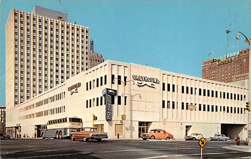 The New Greyhound Bus Depot - Milwaukee, Wisconsin WI