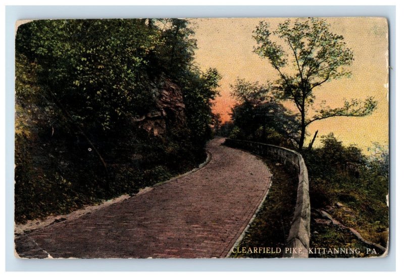 C. 1910 Clearfield Pike Kittanning, PA. Postcard P222E