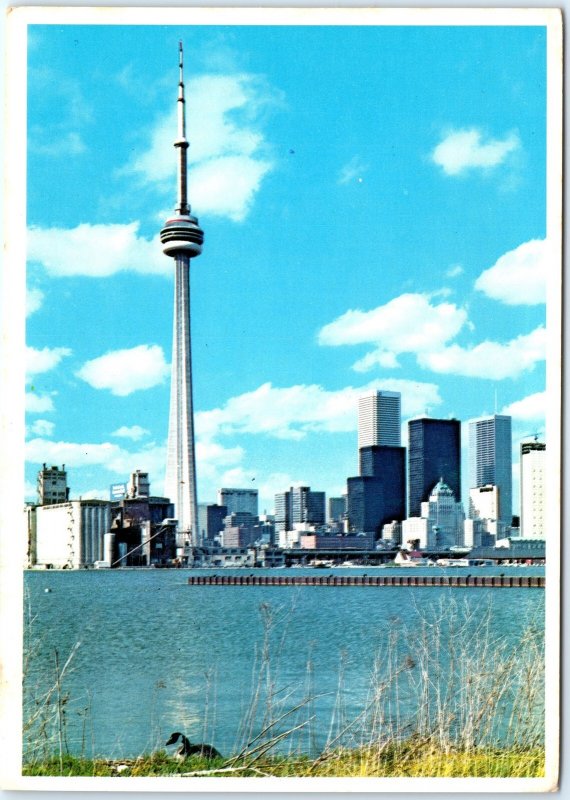 c1970s Toronto, Canada CN Tower Skyline Lake Ontario View Chrome 4x6 PC M17