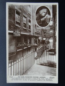 London Dr Samuel Johnson YE OLD CHESHIRE CHEESE TAVERN - Old RP Postcard