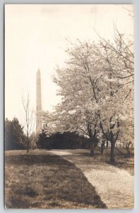 RPPC DC Washington Monument And Cherry Blossoms Real Photo Postcard B34