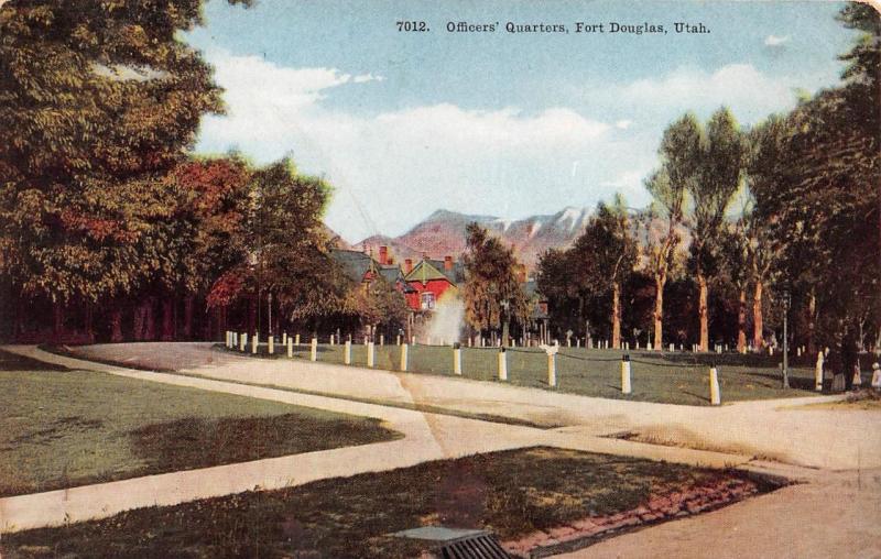 FORT DOUGLAS, UT Utah    OFFICERS QUARTERS   Military   c1910's Postcard