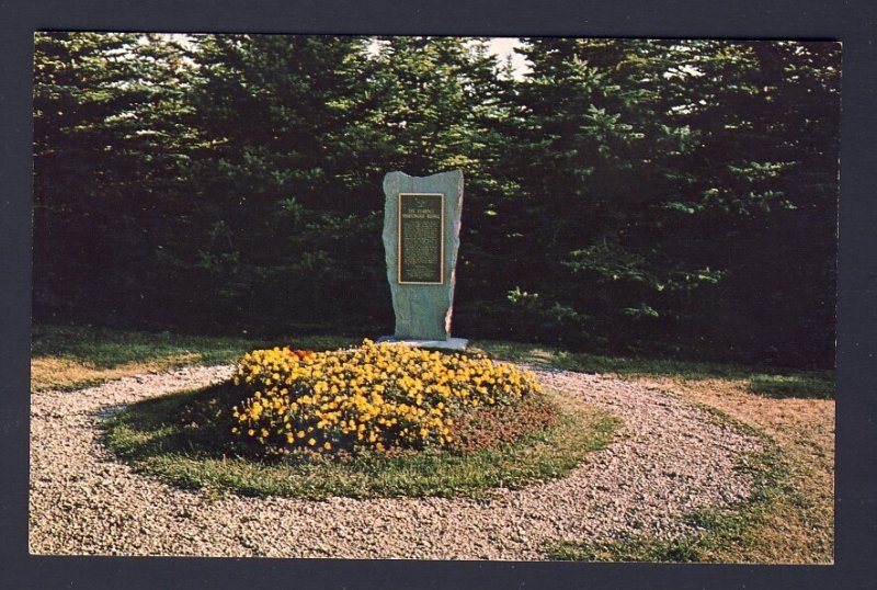 INTERNATIONAL PEACE GARDEN - U.S.  CANADA BORDER - NURSES MONUMENT