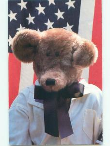 Unused Pre-1980 patriotic CUTE TEDDY BEAR IN FRONT OF USA FLAG k8288