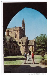 Looking Through the Arch, Men's Dormitories, Duke University, DURHAM, North C...