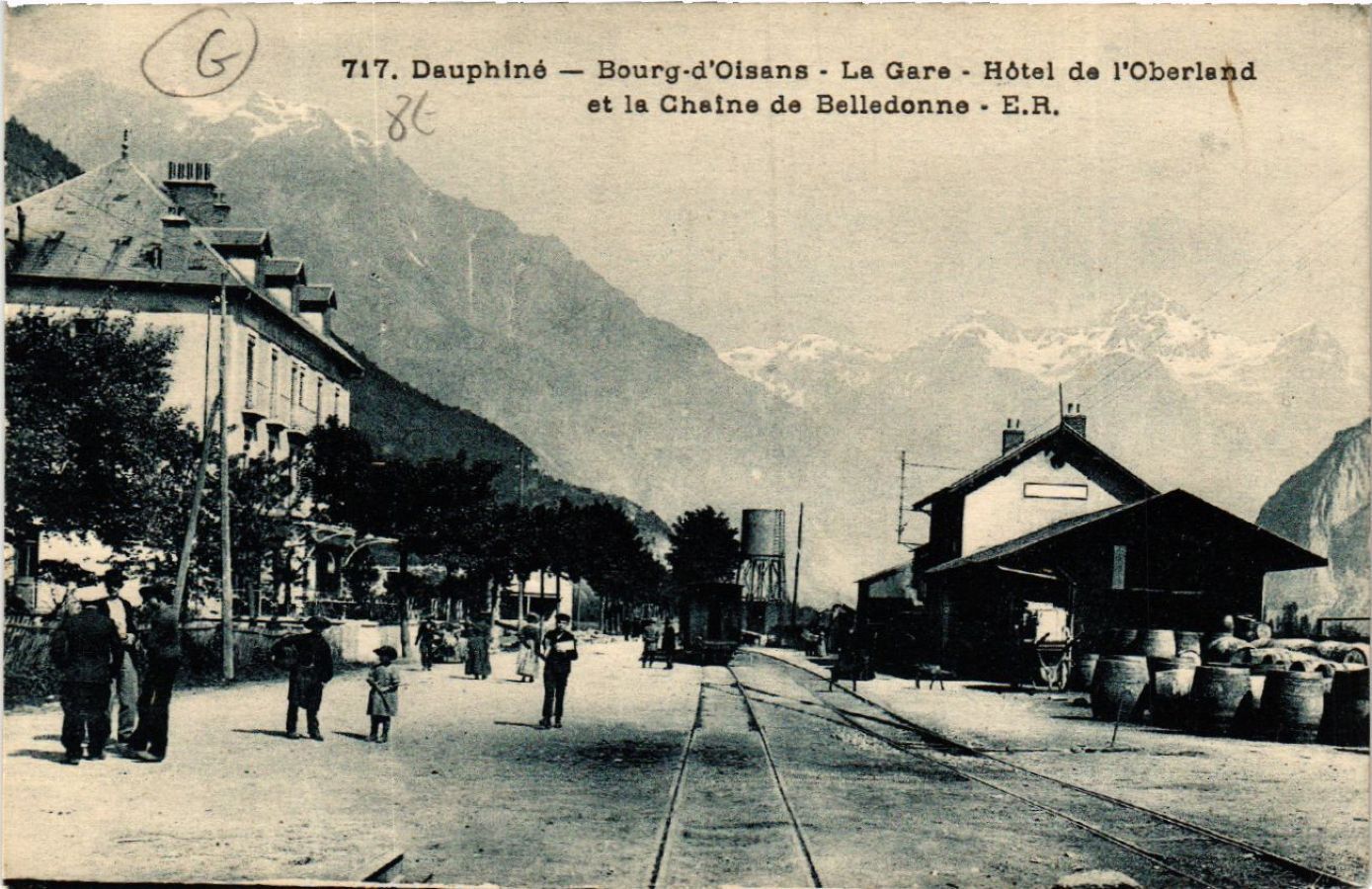 Le Bourg d'Osans - L'Alpe D'Huez - YouTube