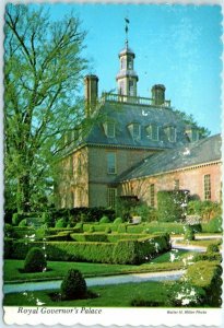 Postcard - Royal Governor's Palace - Williamsburg, Virginia