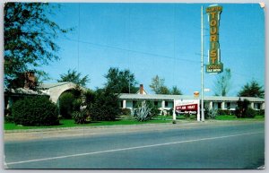 Vtg South Carolina SC Sumter Tourist Lodge Motel 1950s View Old Chrome Postcard