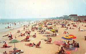 Old Orchard Beach ME Busy Beach Scene View From The Pier, Postcard