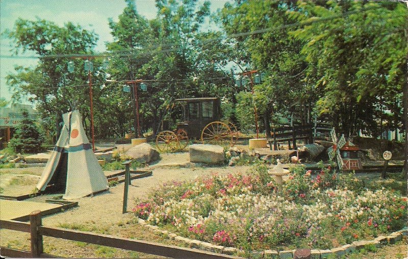 York Beach ME, AMUSEMENT PARK, Animal Forest Park, Miniature Golf, Tepee 1960's