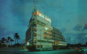 Vintage Postcard The Fabulous Yankee Clipper Hotel Most Fort Lauderdale Florida