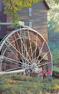 Kentucky KY   BOYS At MILLS SPRINGS MILL~PARK Water Wheel WAYNE COUNTY  Postcard