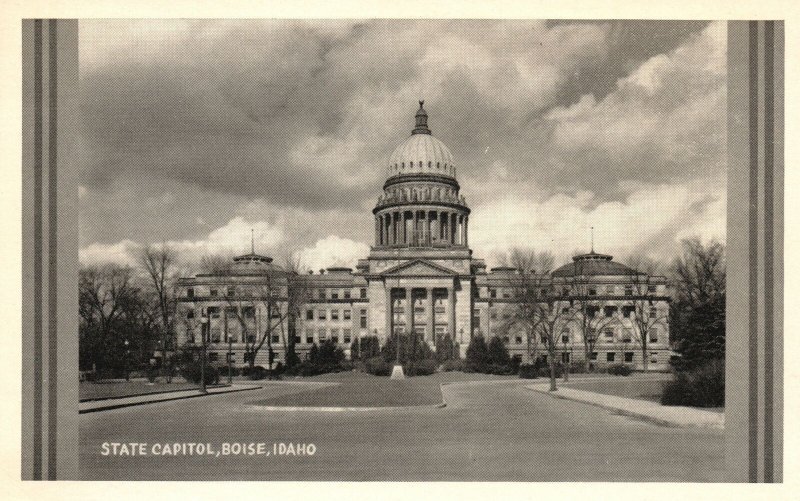 Vintage Postcard 1920's View of State Capitol Boise Idaho ID