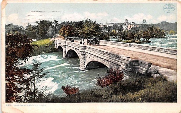 Luna Island Bridge Niagara Falls, New York