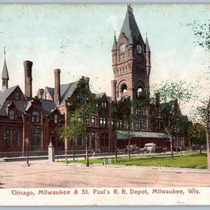 1906 UDB Milwaukee WI Chicago Milwaukee St Paul RR Depot CM&StP Stagecoach A188