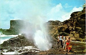 Blowhole on the Leeward Side of Oahu HI Postcard PC41