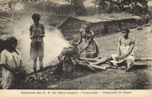 cameroon, Native Women preparing Dinner (1910s) Mission Postcard