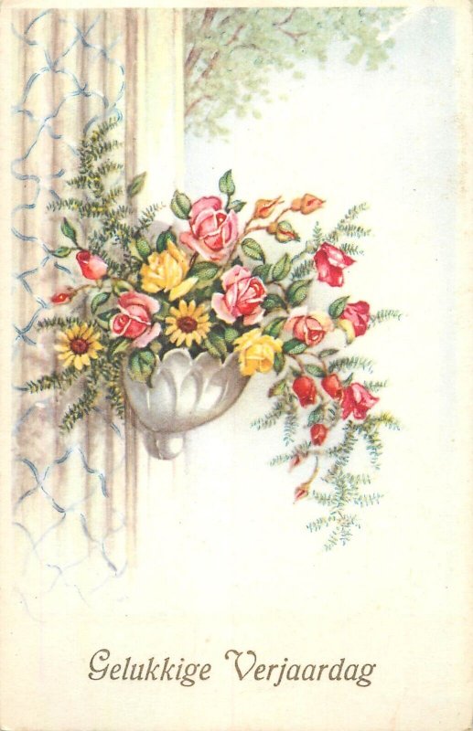 Floral vintage greetings postcard New Year rose daisy flower vase Belgium