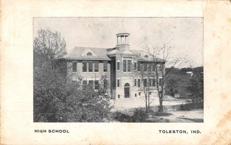 Toleston Indiana High School Vintage Postcard AA39526