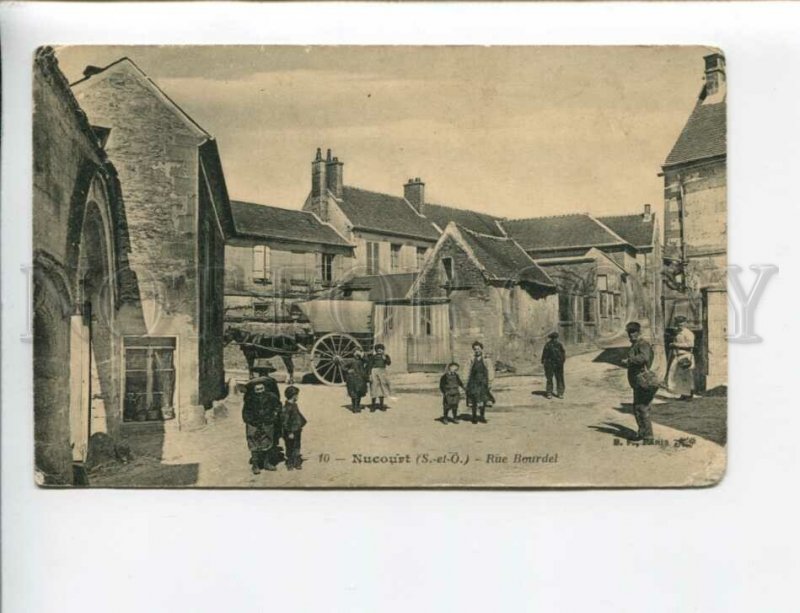 3173428 FRANCE NUCOURT Rue Bourdel Vintage postcard