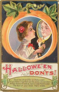 Halloween, Women with Candle seeing Boy Friend in Mirror, Halloween Don'ts