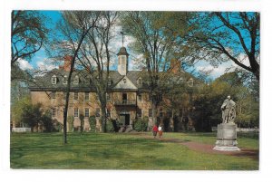 VA Wren Building College of William and Mary Williamsburg Virginia Vntg Postcard