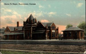 HUTCHINSON KS Santa Fe Train Station Depot c1910 Postcard