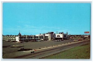 c1960's Ramda Inn Of Amarillo Exterior Roadside Amarillo Texas TX Cars Postcard