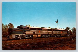 Delaware & Hudson Train #16 & 18  Railroad    Postcard