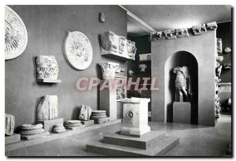 Postcard Modern Tarragona Museo Arqueologico room DEDICATED to Roman Monument...