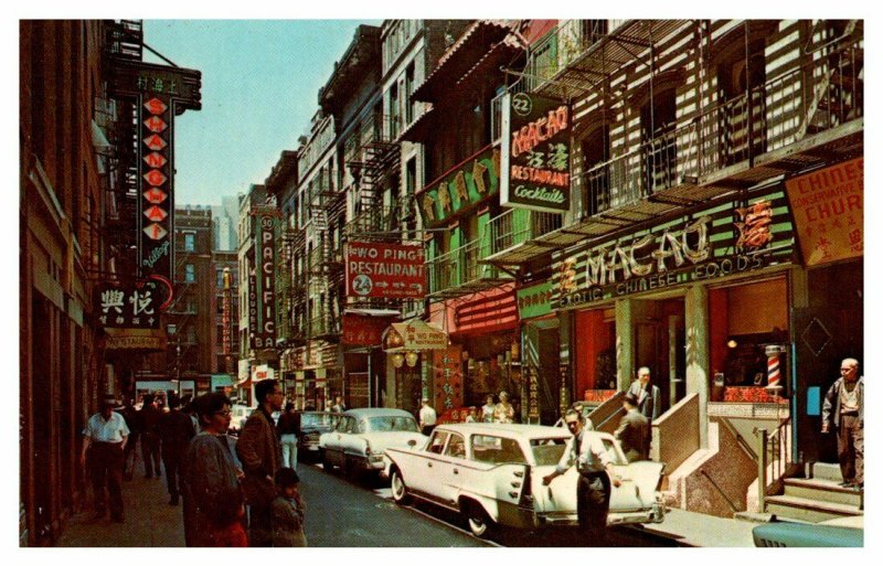 Vintage New York City China Town Postcard    - A3 