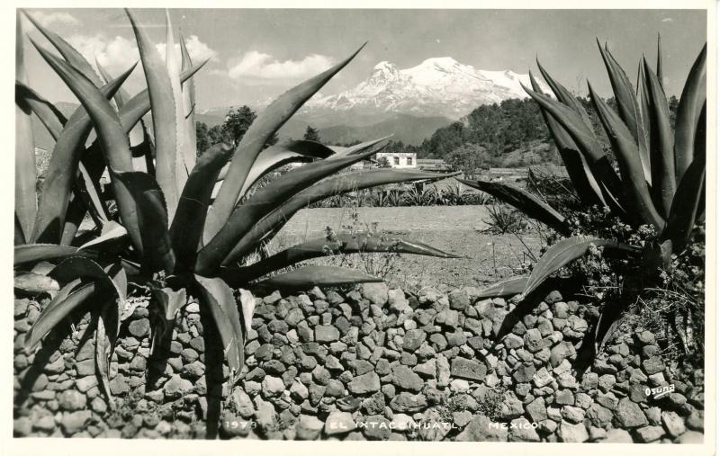 Mexico - El Ixtaccihuatl.   *RPPC