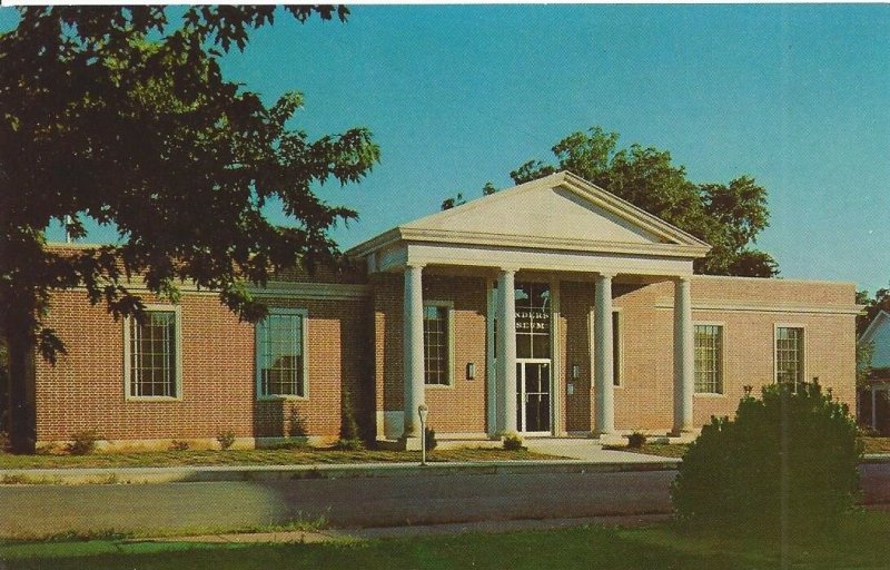 Saunders Museum Berryville Arkansas Vintage Postcard 