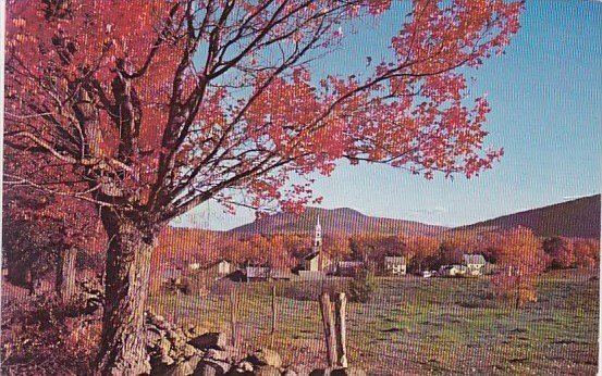 New Hampshire White Mountains Picturesque Village Of Tamworth 1980