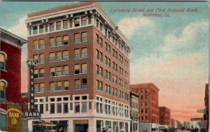 Waterloo Iowa Sycamore Street and First National Bank Postcard X7