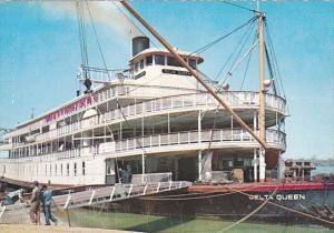 Mississippi Delta Queen Stern Wheel Excursion Steamer