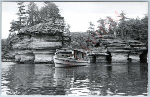 c1950s Wisconsin Dells, Wis SHARP RPPC Amphibian Ducks Chippewa Rocks Photo A197