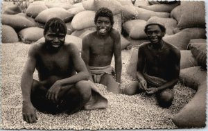 Africa Sudan African People Types du Sud Vintage RPPC B138