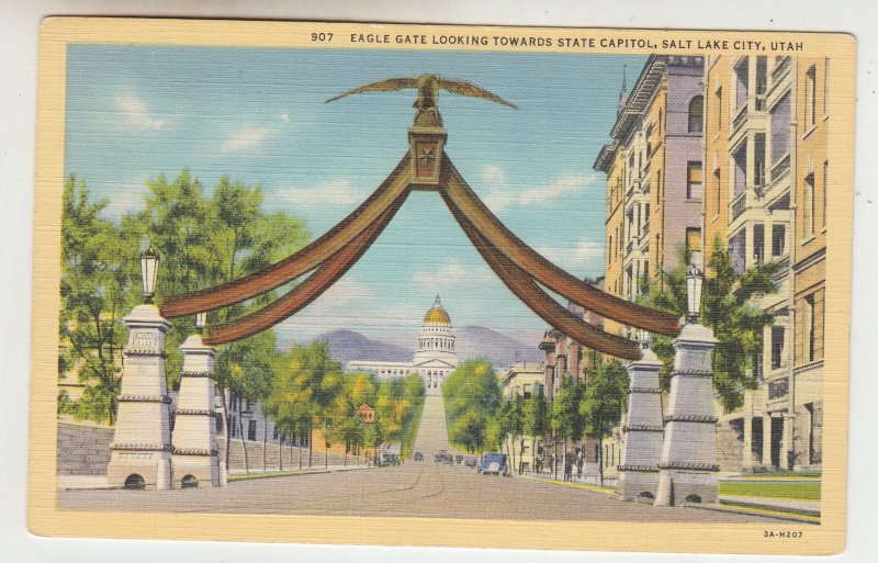 P2395, vintage postcard eagles gate towards capitol bldg saly lake city utah