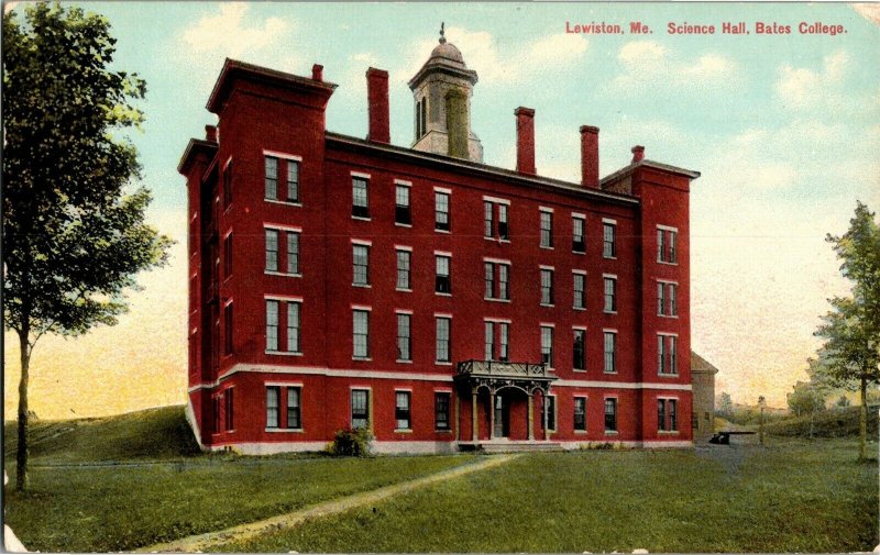 View of Science Hall, Bates College Lewiston ME Vintage Postcard W28