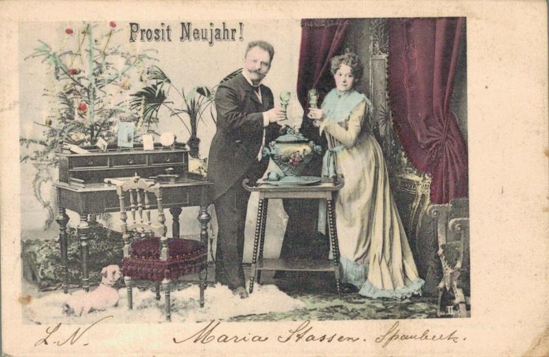 Happy New Year Vintage Couple Postcard 02.81