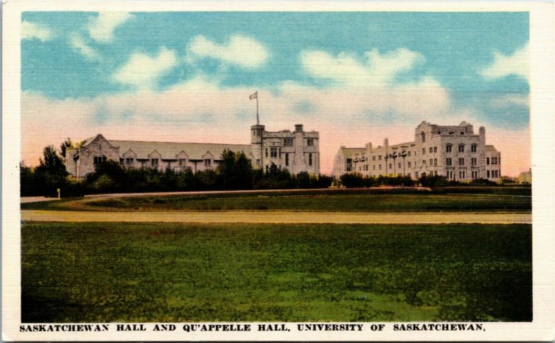 Postcard SK Saskatoon University of Saskatchewan & Qu'Appelle Halls 1940s K58