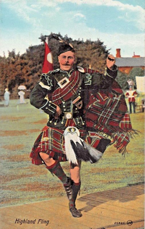 SCOTLAND MILITARY SOLDIER~HIGHLAND FLING POSTCARD