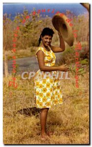 Modern Postcard Martinique A Sourine des Isles A west indian smile