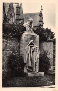 BR53173 Statue de charles lannion      France